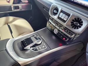Mercedes-Benz AMG G63 - Image 11