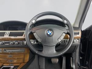 BMW 750i - Image 18