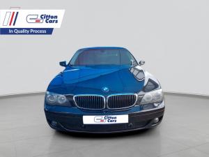 BMW 750i - Image 2