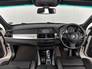 BMW X5 M50d - Image 16