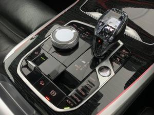 BMW X7 M50d - Image 6