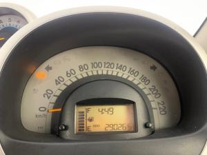Daihatsu Sirion 1.3i Sport - Image 9