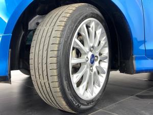 Ford Fiesta 1.0 Ecoboost Titanium 5-Door - Image 19