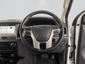 Ford Everest 3.2 TdciXLT automatic - Image 9