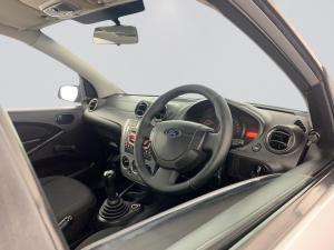 Ford Figo 1.4 Tdci Ambiente - Image 19