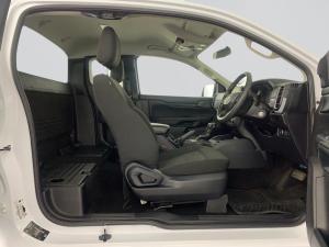 Ford Ranger 2.0D XL HR automatic Super CAB - Image 20