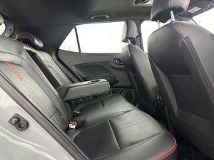 Hyundai Venue 1.0 Tgdi N-LINE DCT - Image 8