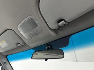 Hyundai H-1 2.5 Crdi Multicab automatic 6 Seat - Image 20