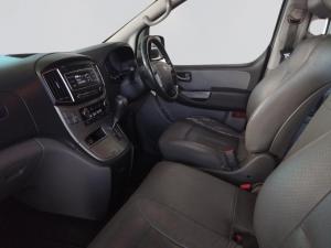 Hyundai H-1 2.5 Crdi A/T/ 2.5 Elite automatic - Image 3