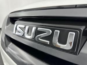 Isuzu D-MAX 250 HO HI-RIDE D/C - Image 16