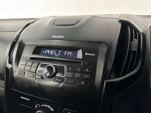 Isuzu D-MAX 250 HO HI-RIDE D/C - Image 8