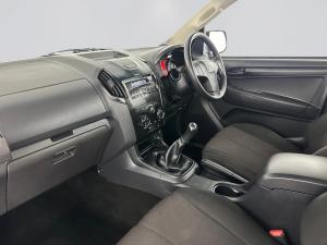 Isuzu D-MAX 250 HO HI-RIDE D/C - Image 14