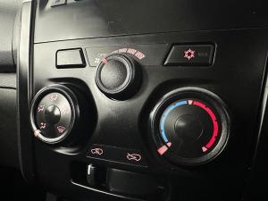 Isuzu D-MAX 250 HO HI-RIDE D/C - Image 6