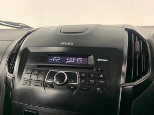 Isuzu D-MAX 250 HO HI-RIDE D/C - Image 9