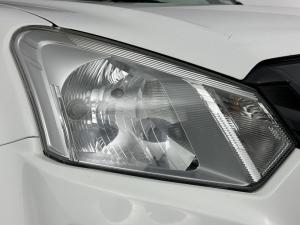 Isuzu D-MAX 250 HO HI-RIDE automatic D/C - Image 6