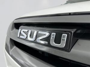 Isuzu D-MAX 250 HO HI-RIDE D/C - Image 10