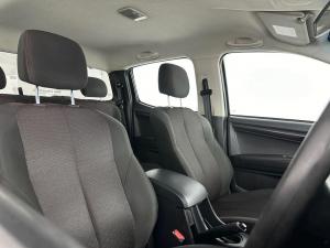 Isuzu D-MAX 250 HO HI-RIDE D/C - Image 17