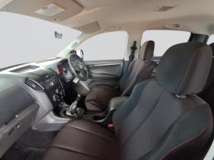 Isuzu D-MAX 250 HO HI-RIDE D/C - Image 3