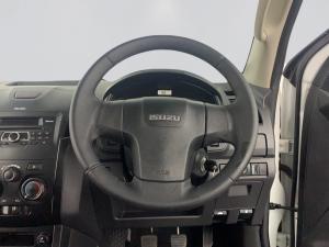 Isuzu D-MAX 250 HO HI-RIDE D/C - Image 12