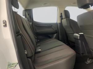 Isuzu D-MAX 250 HO HI-RIDE D/C - Image 15