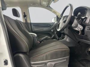 Isuzu D-MAX 250 HO HI-RIDE D/C - Image 15