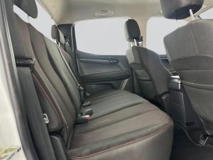 Isuzu D-MAX 250 HO HI-RIDE D/C - Image 17