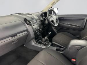 Isuzu D-MAX 250 HO HI-RIDE D/C - Image 14