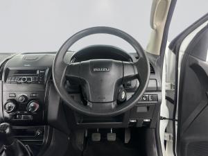 Isuzu D-MAX 250 HO HI-RIDE D/C - Image 14