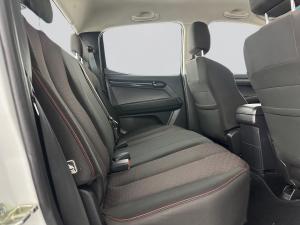 Isuzu D-MAX 250 HO HI-RIDE D/C - Image 15