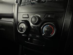 Isuzu D-MAX 250 HO HI-RIDE D/C - Image 9