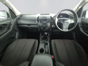 Isuzu D-MAX 250 HO HI-RIDE D/C - Image 17