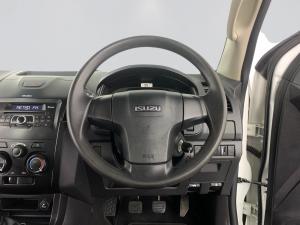 Isuzu D-MAX 250 HO HI-RIDE D/C - Image 11