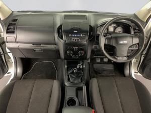 Isuzu D-MAX 250 HO HI-RIDE D/C - Image 9