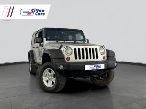 Jeep Wrangler 3.8 Unltd Rubicon automatic - Image 3