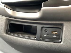 Kia K 2700 WorkhorseS/C - Image 8