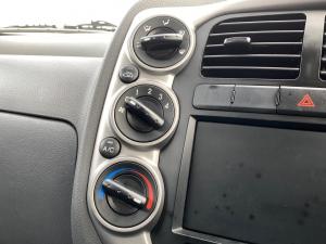 Kia K 2700 WorkhorseS/C - Image 9