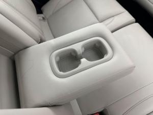 Mahindra XUV 700 2.0 AX7L automatic - Image 15