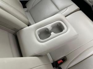 Mahindra XUV 700 2.0 AX7L automatic - Image 17