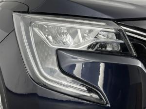 Mahindra XUV 700 2.0 AX7L automatic - Image 4