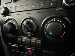 Mahindra PIK UP 2.2 Mhawk S6 4X4D/C - Image 9