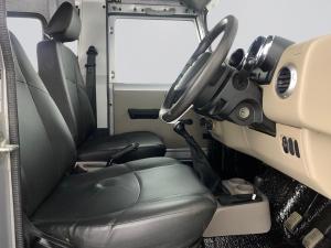 Mahindra Thar 2.5 Crde 4X4 Soft TOP - Image 11