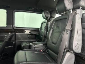 Mercedes-Benz V250 Bluetec Avantgarde automatic - Image 19