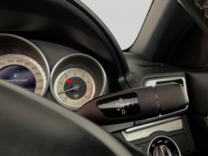 Mercedes-Benz E 250 CGI Cabriolet - Image 10