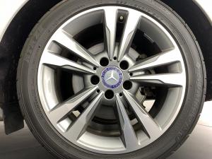 Mercedes-Benz E 250 CGI Cabriolet - Image 20