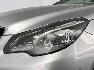 Mercedes-Benz E 250 CGI Cabriolet - Image 4