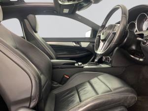 Mercedes-Benz C180 BE Coupe automatic - Image 13