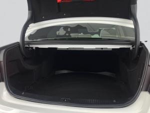 Mercedes-Benz E 250 CDI Avantgarde - Image 18