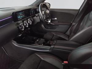 Mercedes-Benz A 200 automatic - Image 3