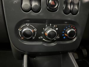 Nissan NP200 1.6 Single Cab - Image 7