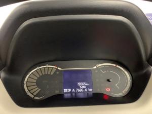 Nissan Magnite 1.0 Visia AMT - Image 12